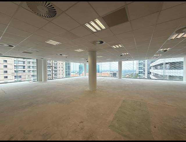 1,976M² OFFICE TO LET IN SANDTON CENTRAL